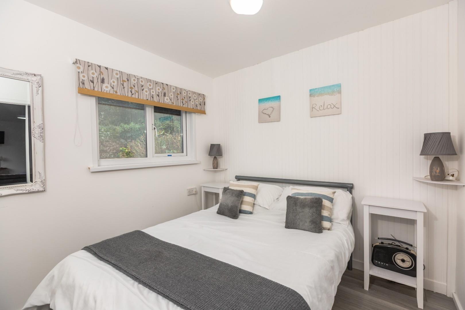 Summercliffe, Caswell, SA3 3BR